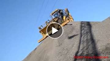 Wow the Worlds Most Craziest Heavy Equipment Operators [MUST WATCH]