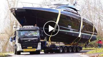 Slippery Yacht Loading / Heavy Haulage to the Pontoon | Boot 2019